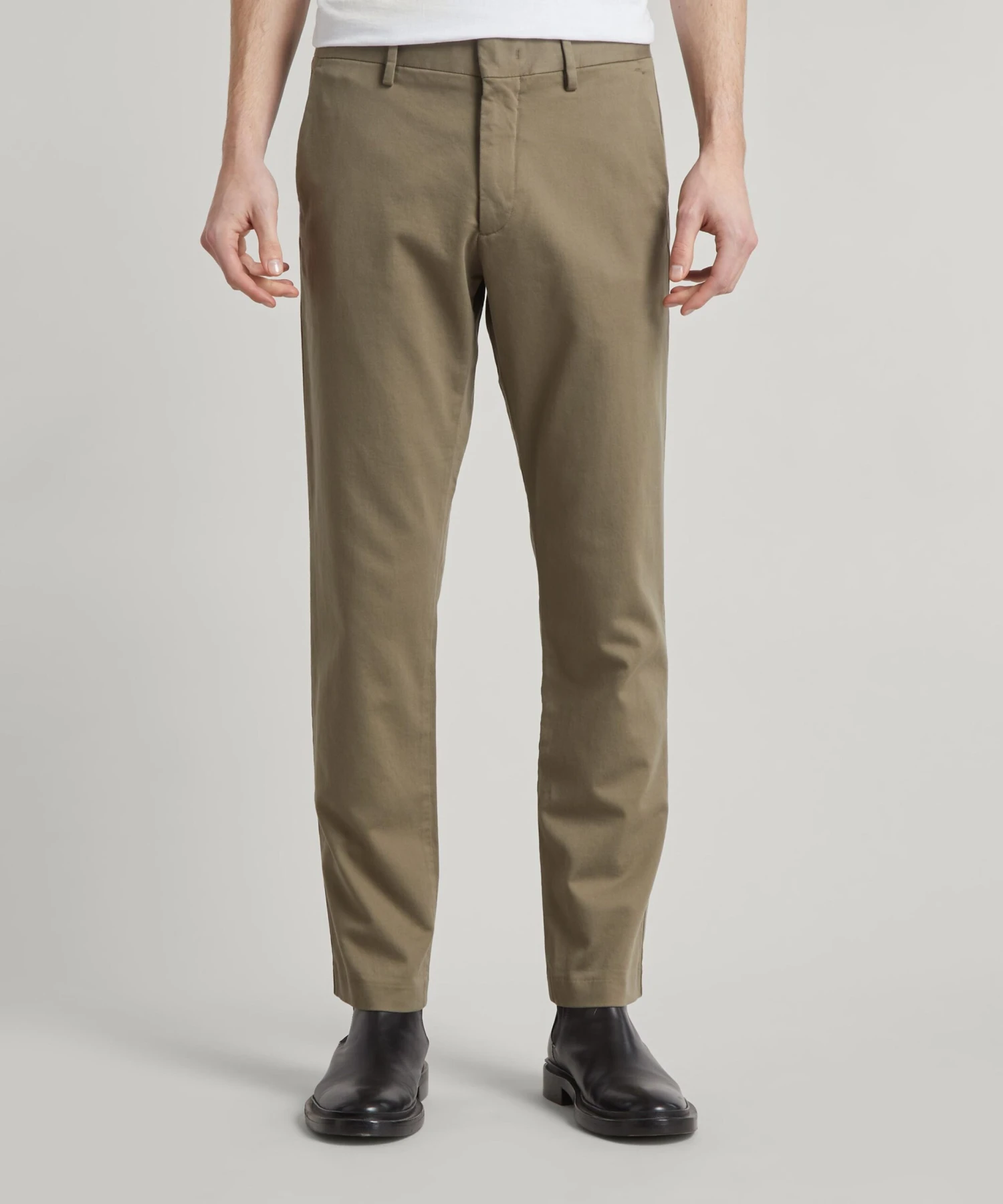NN07 Theo 1420 Smart Chinos - Image 2