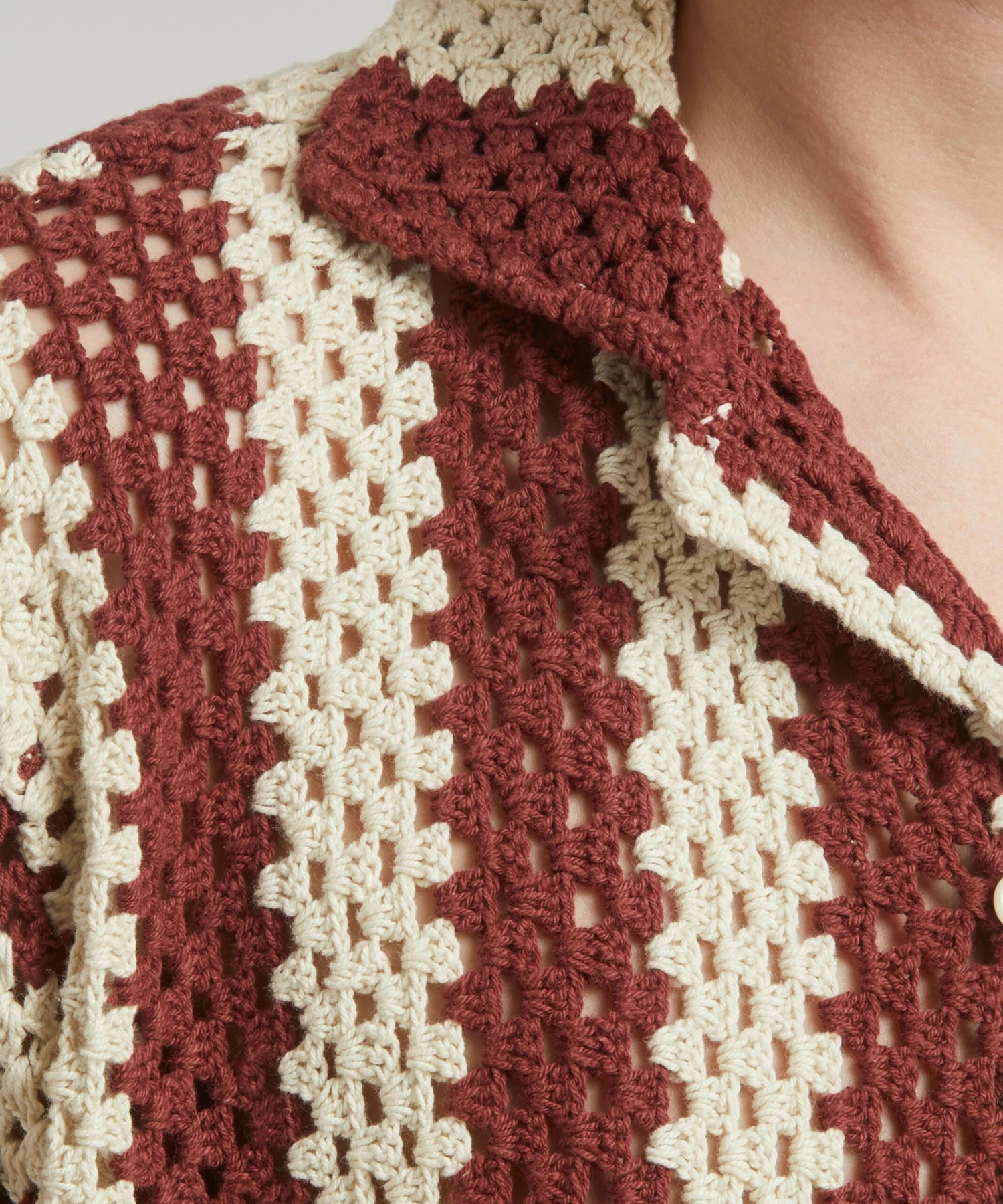 Flagship Paprika Crochet Shirt - Image 5