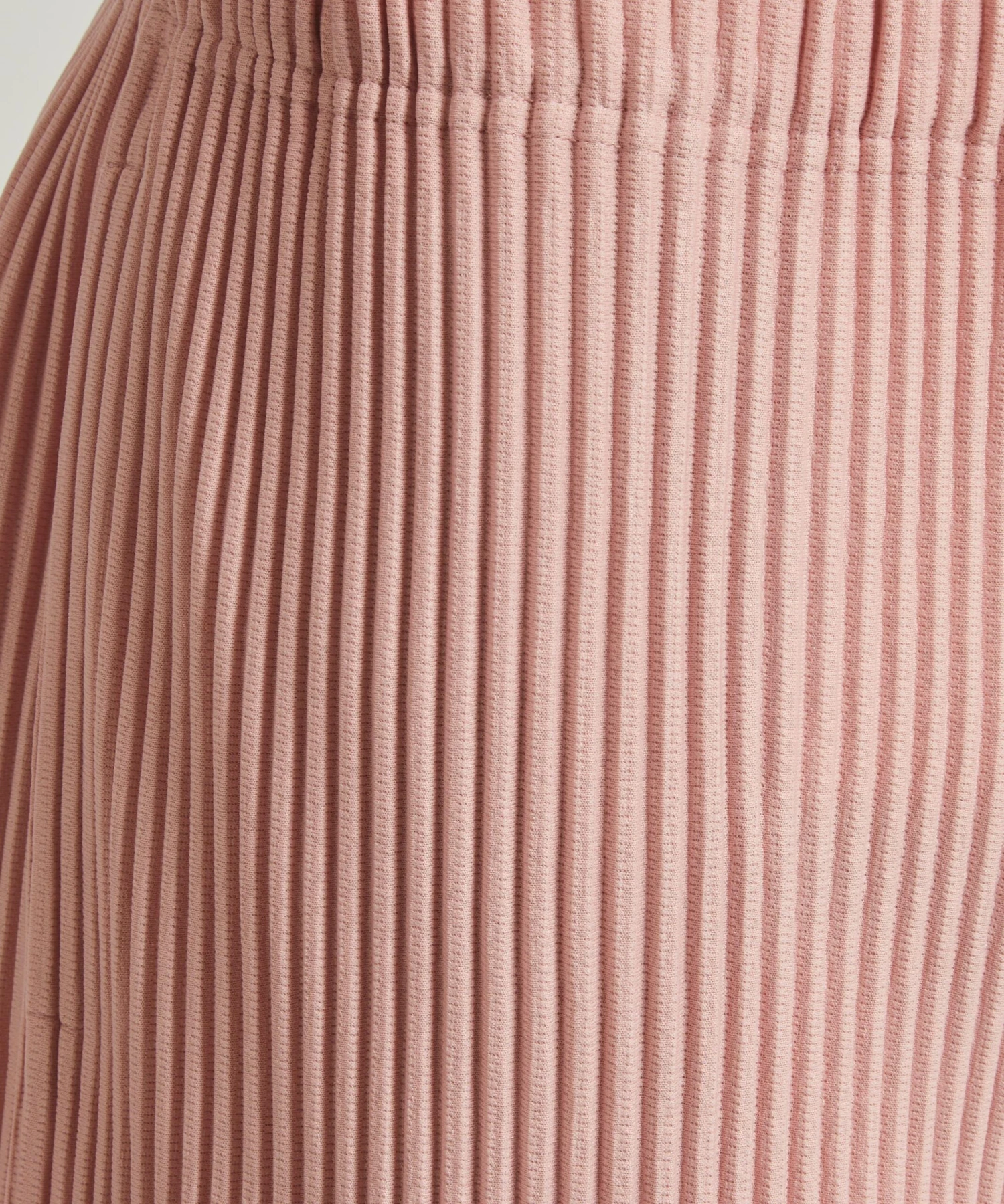 MC APRIL Pleated Tapered Trousers - Image 5