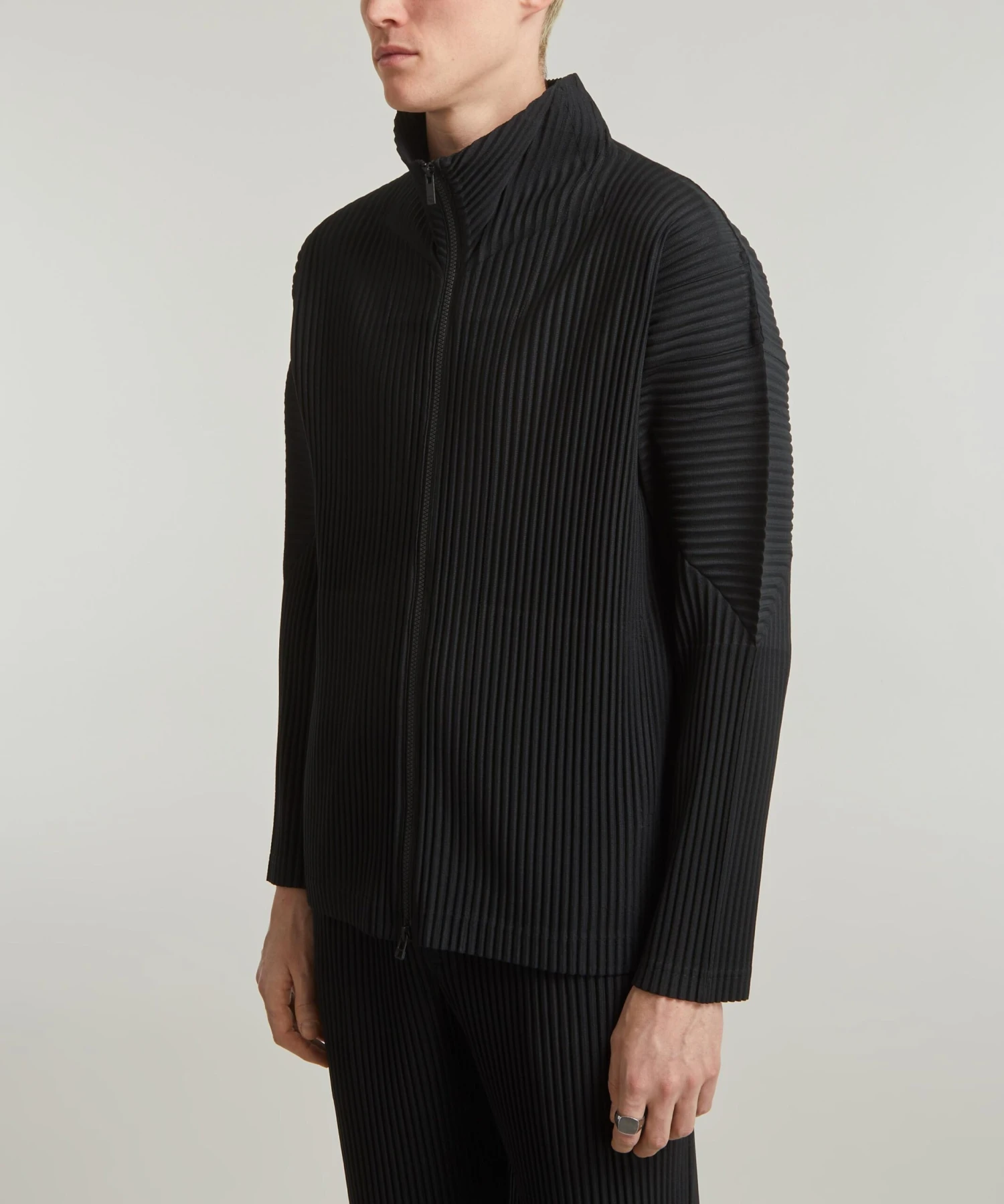 Basics Pleated Shirt Jacket - Image 3