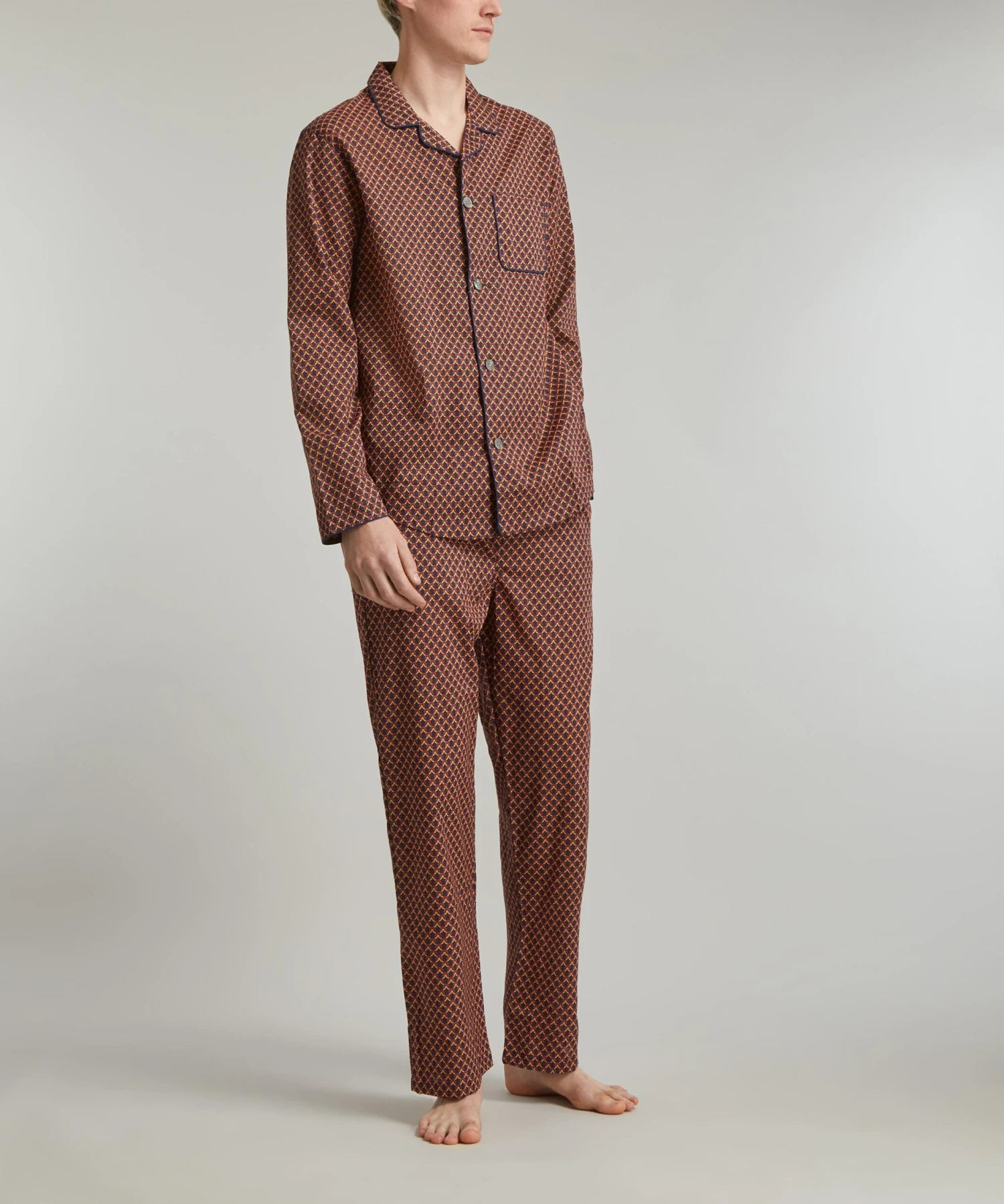 Ledbury 65 Modern Fit Pyjama Set - Image 2