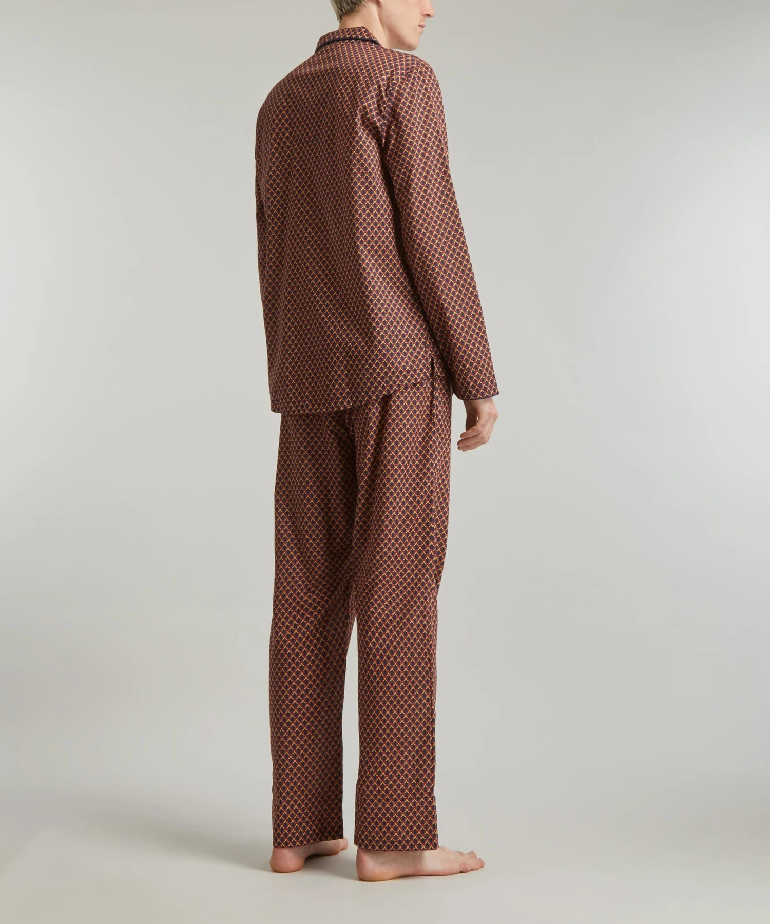 Ledbury 65 Modern Fit Pyjama Set - Image 4